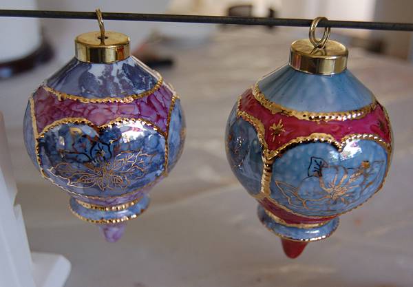 Beaded Ornament - Poinsettia and Hibiscus